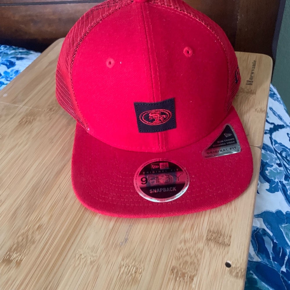 49ers New Era Bold Red Mesh Snapback - Picture 4 of 4